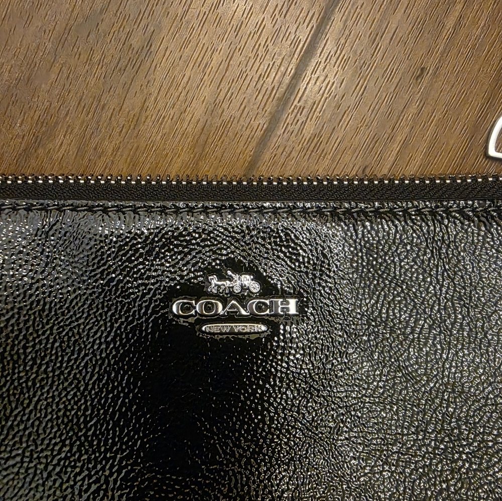 Coach Outlet Nolita 19 black patent leather PREOWN - Picture 4 of 9